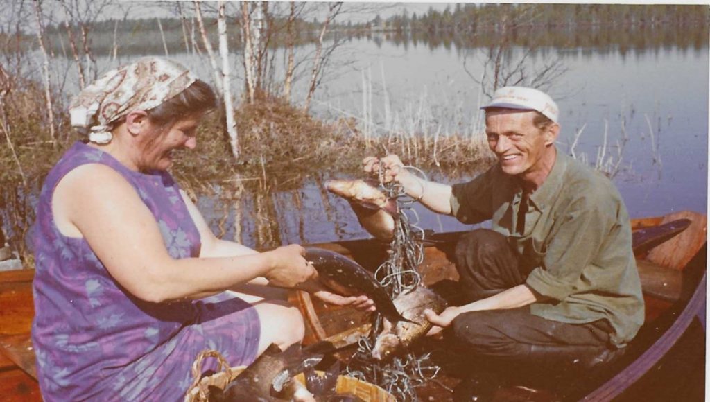 Jenni ja Jussi Huovinen kalastamassa.