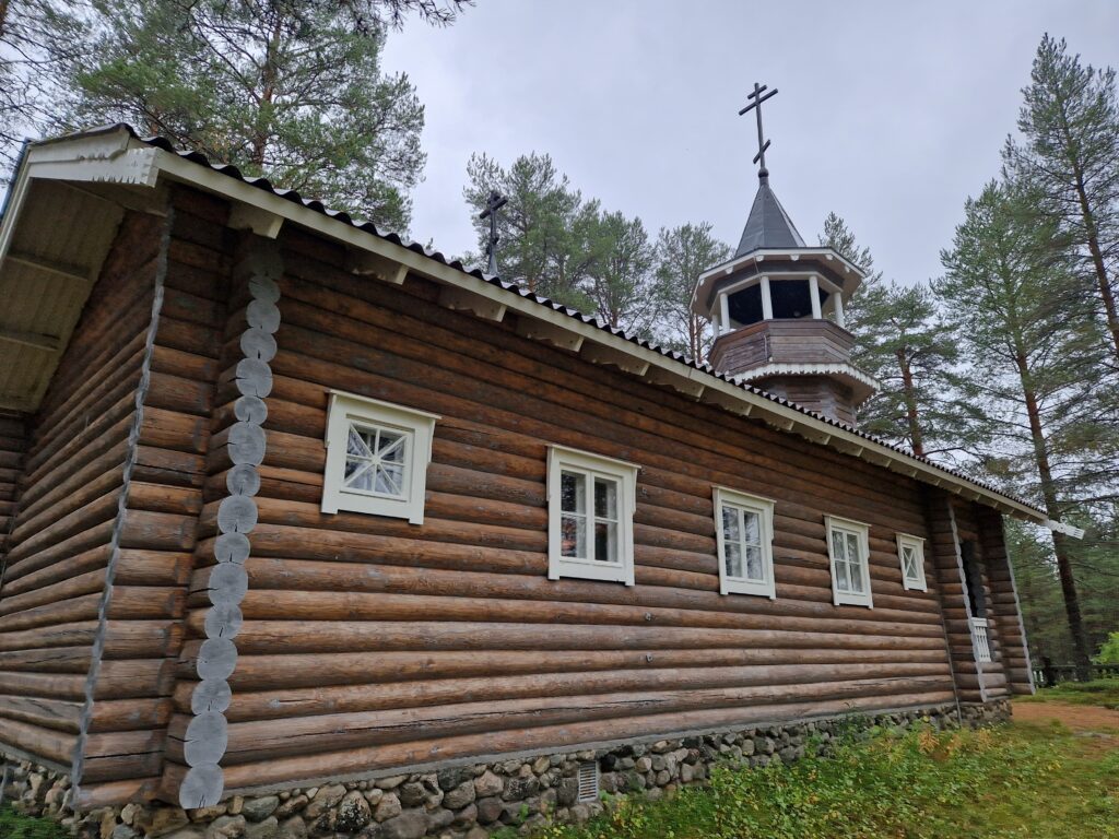 Kuivajärven tsasouna. Vienan kylät.