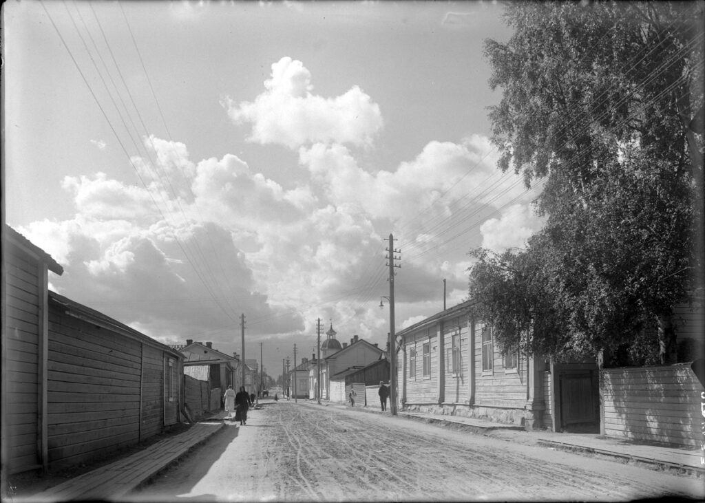 Kajaani 1890-luvulla. Museoviraston vanha kuva.