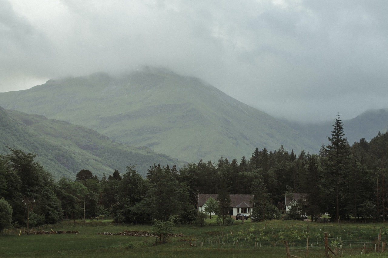 a cottage in the mountains Scotland