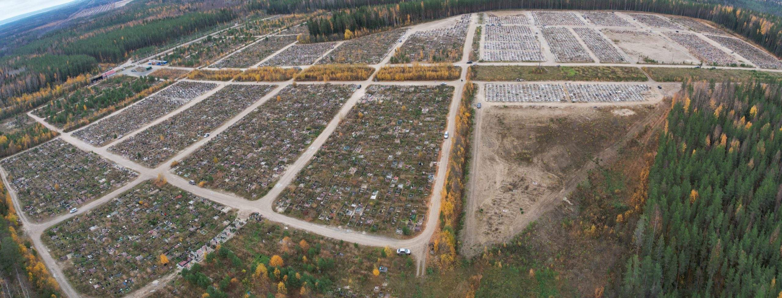 bird's eye view of the cemetary in Petrozavodsk