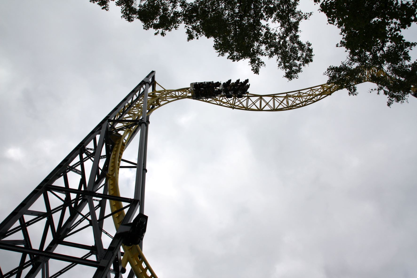 Vuoristorata | A roller coster