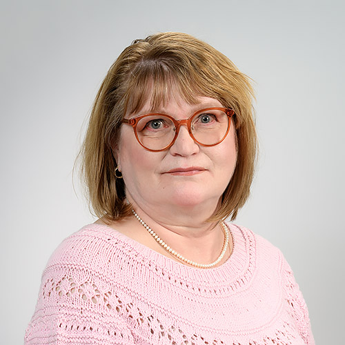 Kirjoittajan kuva. Portrait of Tuija
